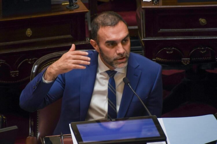 Atauche llamó a consolidar el proyecto libertario en todo el país