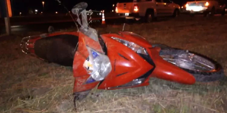 Tragedia en Río Blanco: Murió un motociclista que derrapó mientras conducía alcoholizado