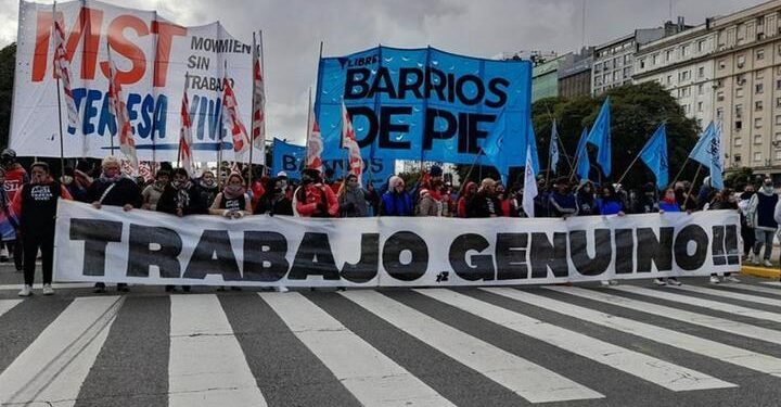 El Gobierno Nacional elimina 900 mil planes sociales y lanza un sistema de vouchers