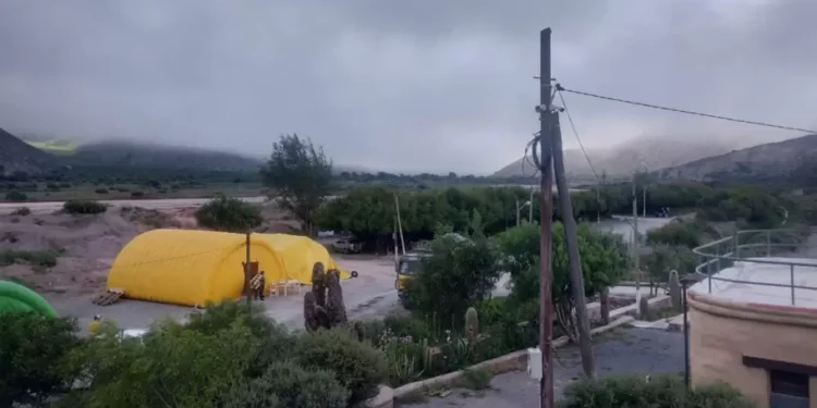 Punta Corral: Instalan un hospital de campaña en Tumbaya para asistir a los peregrinos