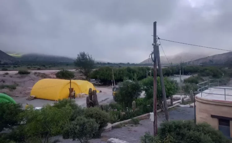 Punta Corral: Instalan un hospital de campaña en Tumbaya para asistir a los peregrinos