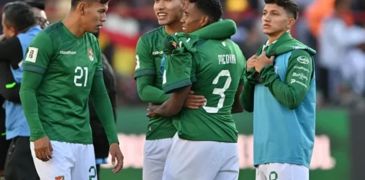 Bolivia a un paso del Mundial 2026: debuta hoy en el repechaje frente a Surinam