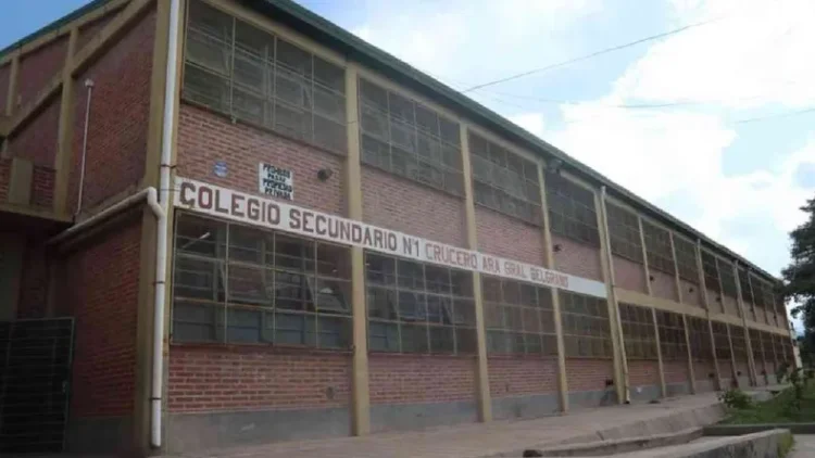 Inseguridad y violencia en Alto Comedero: Atacaron con un arma blanca a una alumna de 14 años en el Colegio Secundario N°1