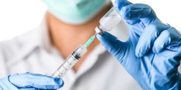 Llegan las vacunas antigripales a Jujuy y el costo en farmacias rondará los $80.000