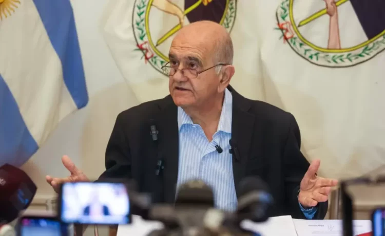 El Gobierno de Jujuy admite déficit en el ISJ y confirma aportes de hasta 4.000 millones de pesos mensuales