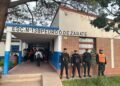 Conmoción en Palma Sola: allanaron la casa de un alumno de 12 años que llevó un arma a la escuela
