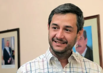 Pablo Palomares asumiría la presidencia del Ente Autárquico Permanente en tras la renuncia de Martín Meyer