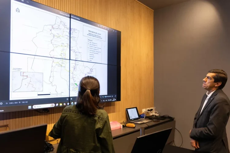 El gobernador Sadir proyecta el 100% de cobertura educativa para este semestre