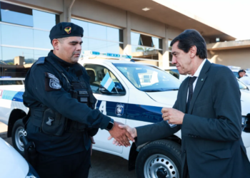El gobernador Carlos Sadir entregó 40 nuevos vehículos para fortalecer la seguridad en Jujuy