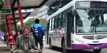 Nuevo golpe al bolsillo: Los jujeños hoy se levantaron con un nuevo aumento del boleto de colectivos