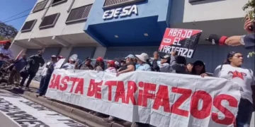 El Codecuc pide revocar la concesión de Ejesa ante aumentos de hasta el 3000%