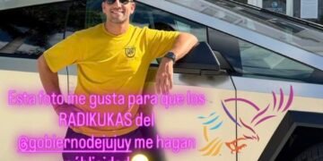 Manuel Quintar fue a trabajar en un auto que vale alrededor de 300 mil dólares y lo obligaron a que lo retire de la cochera oficial