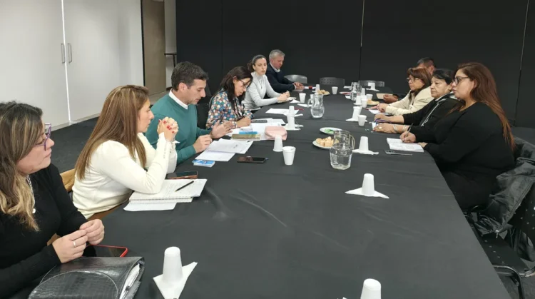 Paritarias: El Gobierno ofreció un aumento del 3%