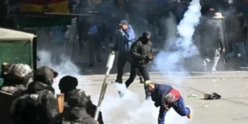 El Congreso de Bolivia habilitó la intervención de las Fuerzas Armadas ante la agudización de la crisis social