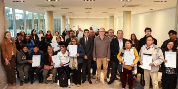 El Gobierno entregó 62 escrituras en el marco del plan “Mi lote, en regla”