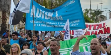 Sin clases en la UNJu: ADIUNJU ratificó un paro de docentes universitarios en Jujuy por cuatro días