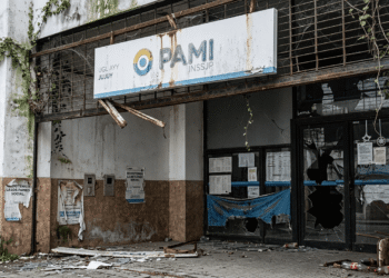 Crisis en PAMI: Denuncian deuda multimillonaria con proveedores de salud