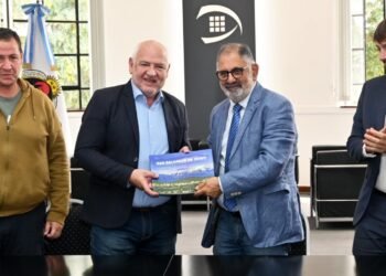El Presidente de la Federación Argentina de Vóleibol visitó Jujuy