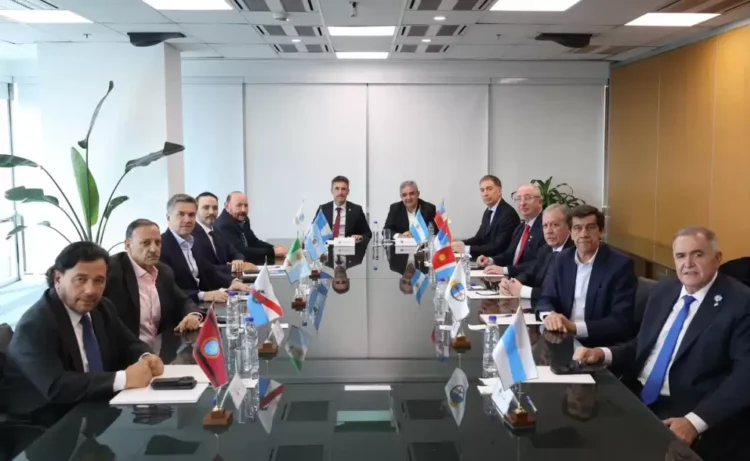 Carlos Sadir participó en la Asamblea del Norte Grande