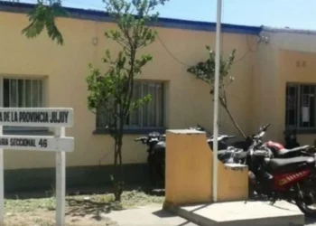 Conmoción en Alto Comedero: Investigan el violento asesinato de una mujer en barrio Aeroparque