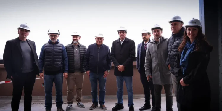 Sadir recorrió la obra del hotel Amérian Jujuy y destacó el impacto de la inversión privada