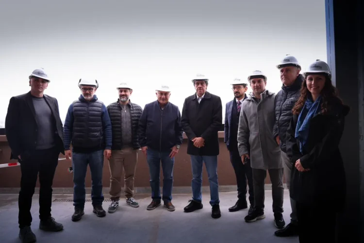 Sadir recorrió la obra del hotel Amérian Jujuy y destacó el impacto de la inversión privada