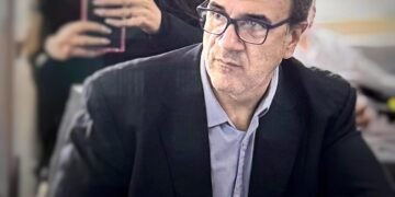 Concejal rechazó el aumento de colectivo y propone una app para ver los recorridos en tiempo real