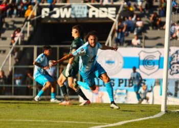 Gimnasia busca mantener el liderazgo y se enfrenta a Colegiales