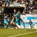 Gimnasia busca mantener el liderazgo y se enfrenta a Colegiales