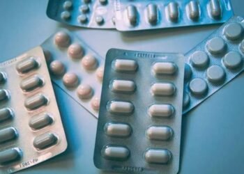 La ANMAT autorizó la venta libre de diez medicamentos