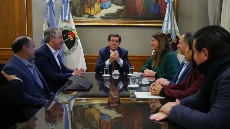 Jujuy avanza en inversiones para infraestructura digital y capacitación de cara a la FNE
