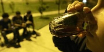 Obligó a tomar alcohol e intentó abusar a una niña de 11 años