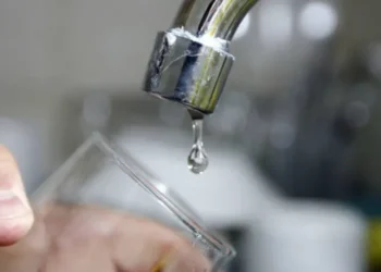 Hoy martes cortarán el agua en varios barrios de Alto Comedero