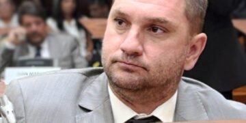 Diputado Libertario reclamo que “No se puede endeudar a la provincia con una explicación de cinco minutos”