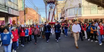 San Salvador: habrá cortes y restricciones de estacionamiento por las honras al Santísimo Salvador