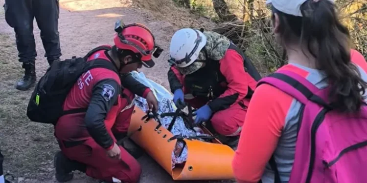 Rescataron y evacuaron a una mujer de 87 años tras una caída en la zona rural de Termas de Reyes