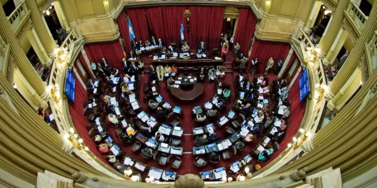 El Senado debate hoy la Ley de Propiedad Privada