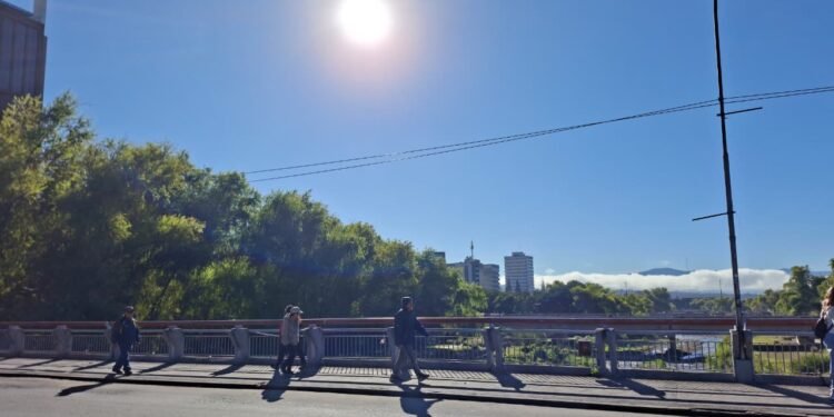Miércoles soleado en San Salvador de Jujuy con una máxima de 27° C