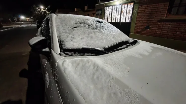 Nevada y viento polar en La Quiaca: la Puna amaneció bajo cero y con intensas ventiscas
