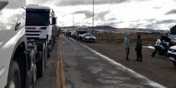 El Paso de Jama reabre de forma restringida solo para camiones y con un esquema alternado
