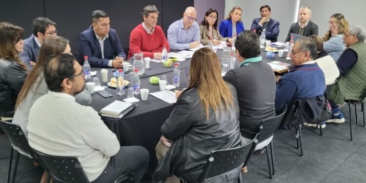 Acuerdo salarial: El Gobierno de Jujuy aceptó la contrapropuesta salarial del 6%