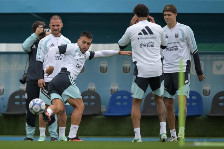 La Selección argentina enfrenta a Bolivia en Córdoba sin Messi