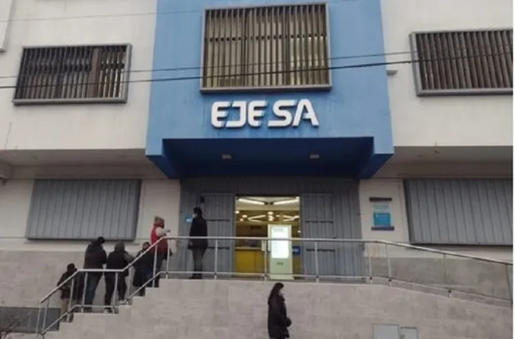 No solo aumentan la tarifa, sino que este mes te van a facturar dos veces