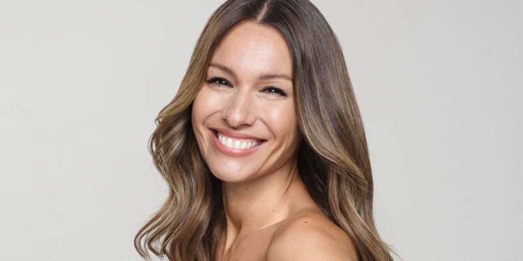 Vuelve Pampita a Jujuy para participar en la Elección Nacional de la Fiesta Nacional de los Estudiantes