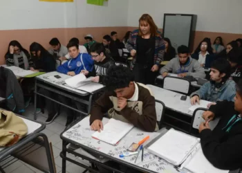 Que burros, pónganle cero: La Argentina retrocedió en las pruebas PISA 2025