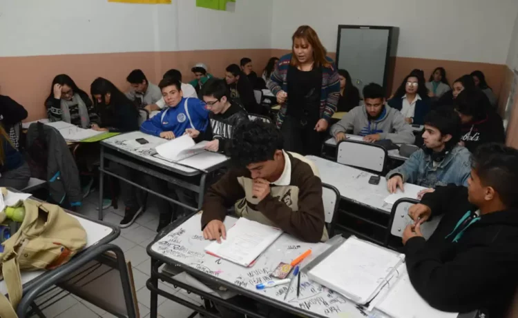 Que burros, pónganle cero: La Argentina retrocedió en las pruebas PISA 2025