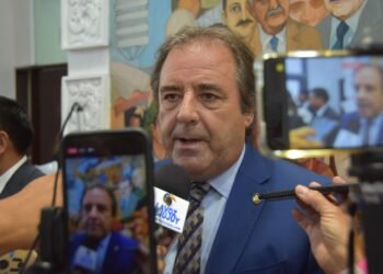 El vicegobernador Alberto Bernis defendió el compre jujeño