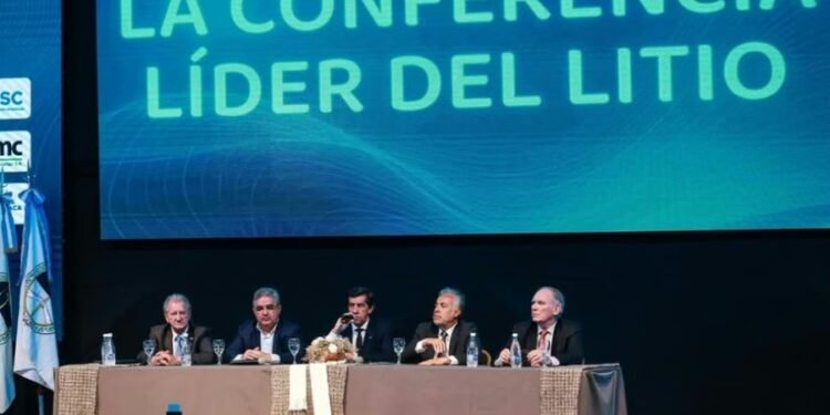 El Gobernador encabezó el cierre del 15° Seminario Internacional Litio en Sudamérica