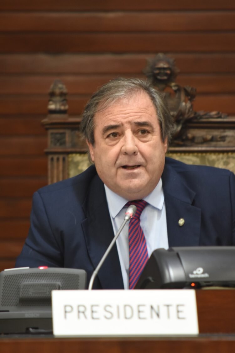 El vicegobernador se pronunció sobre la citación del ministro Posadas en la Legislatura